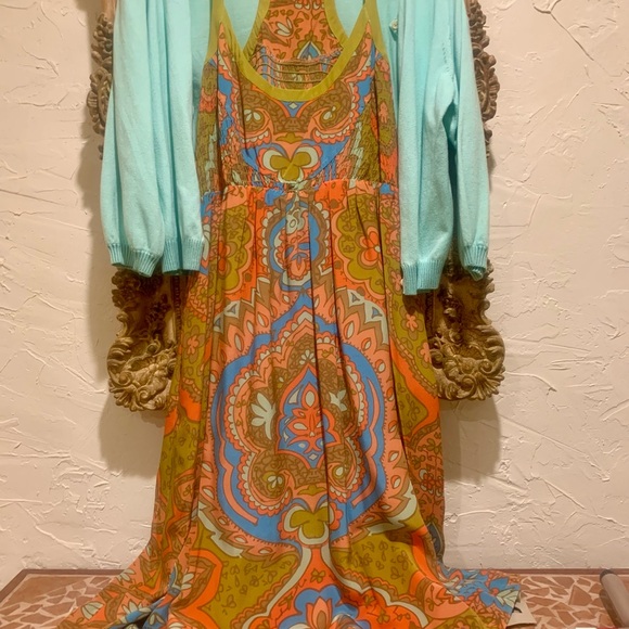 Beautiful colorful silky sleeveless designer dress ( sweater included) - Picture 1 of 7